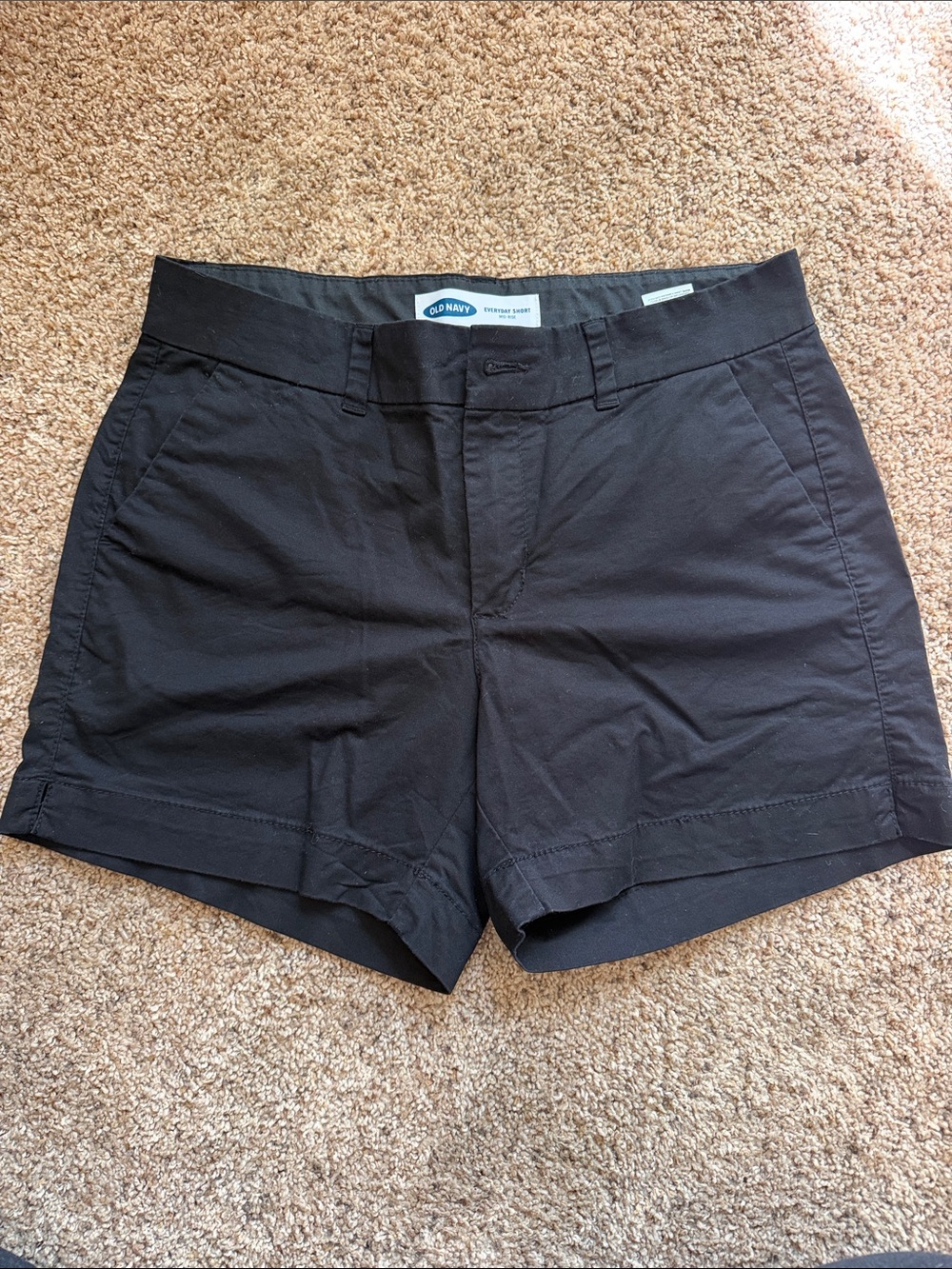 Old Navy Black Women’s Flat-Front Shorts